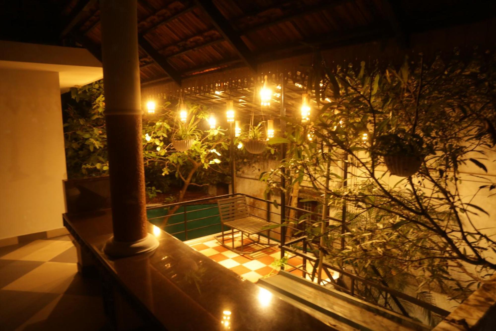 Mi Casa Tu Casa Homestay Kochi ภายนอก รูปภาพ
