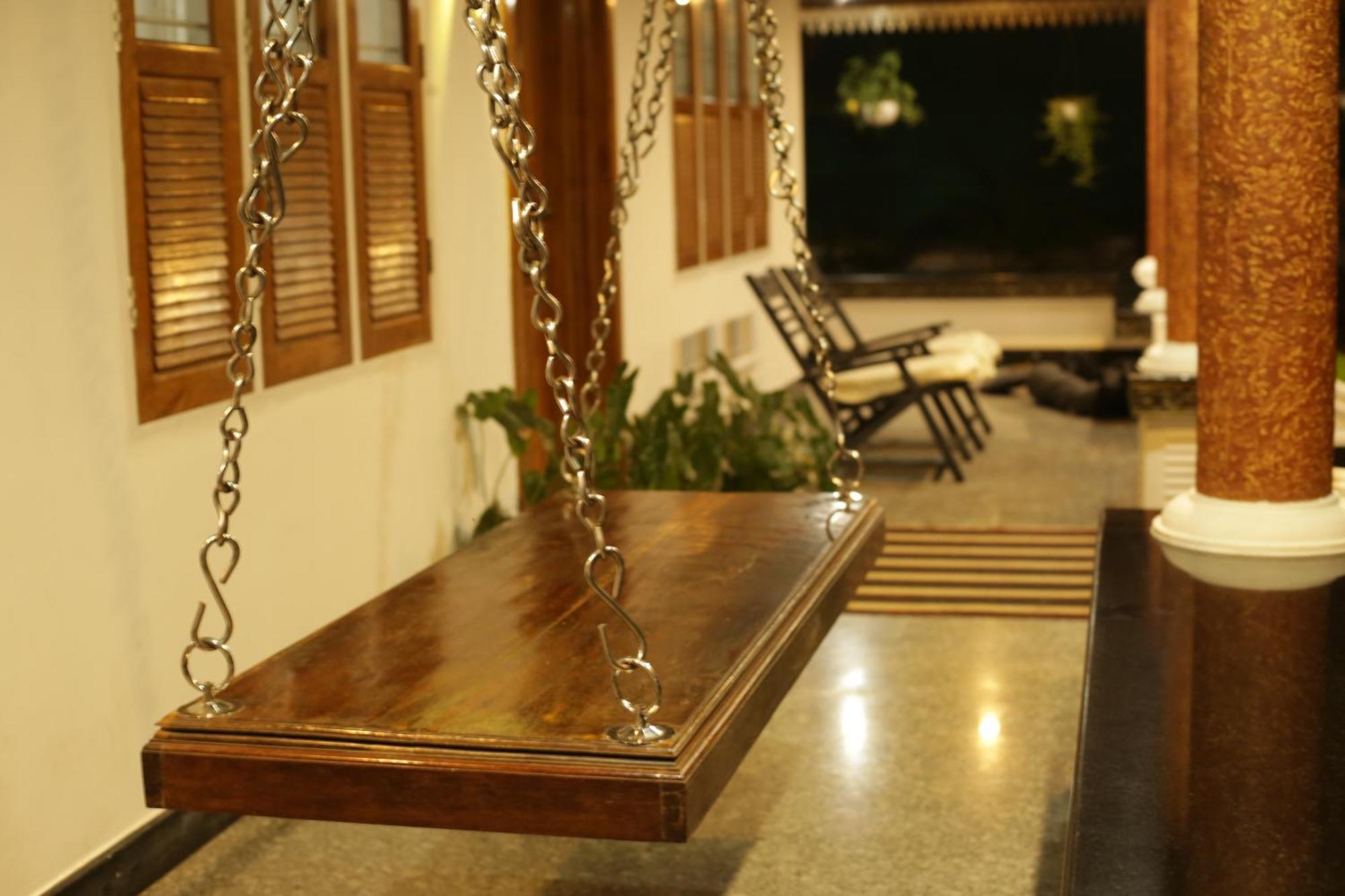 Mi Casa Tu Casa Homestay Kochi ภายนอก รูปภาพ